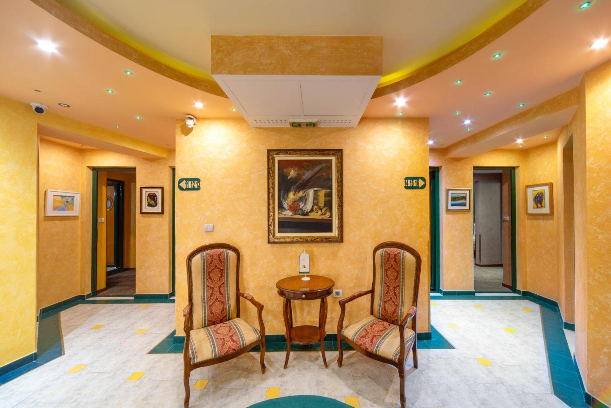 Hotel Kerber Подгорица Экстерьер фото