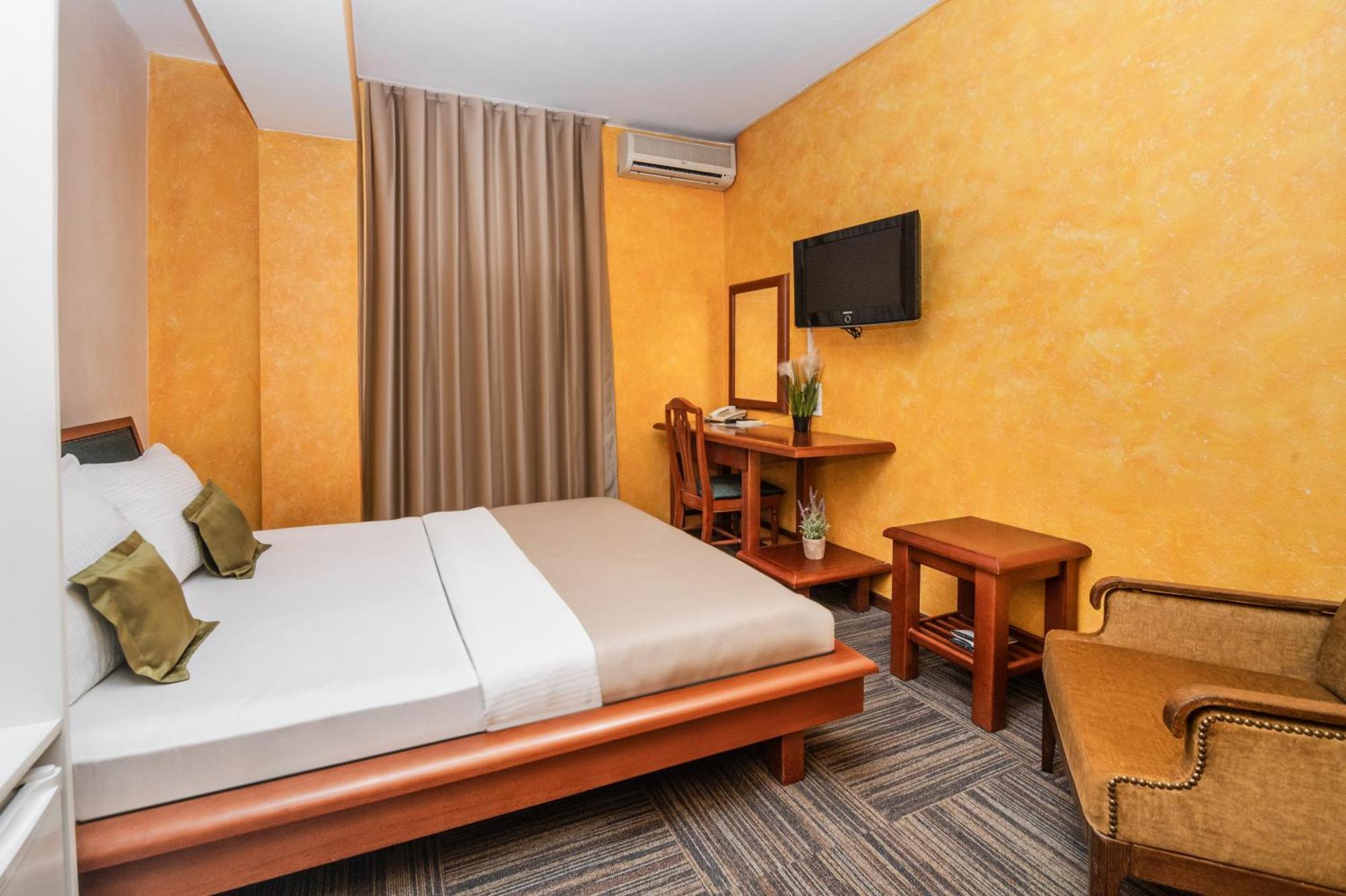 Hotel Kerber Подгорица Экстерьер фото