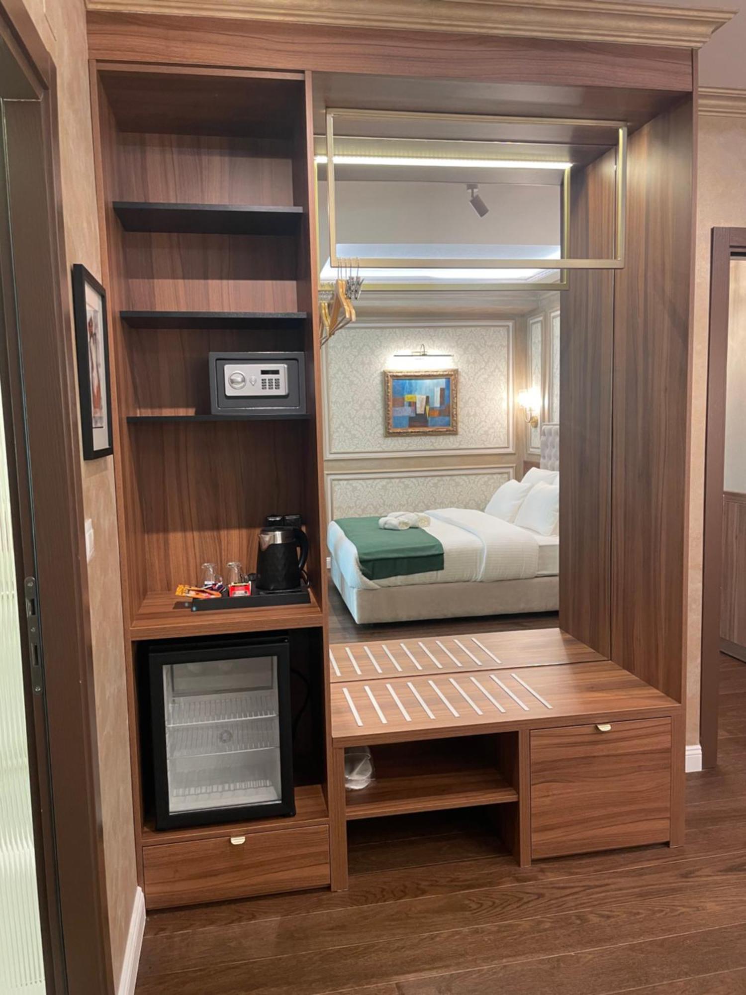 Hotel Kerber Подгорица Экстерьер фото